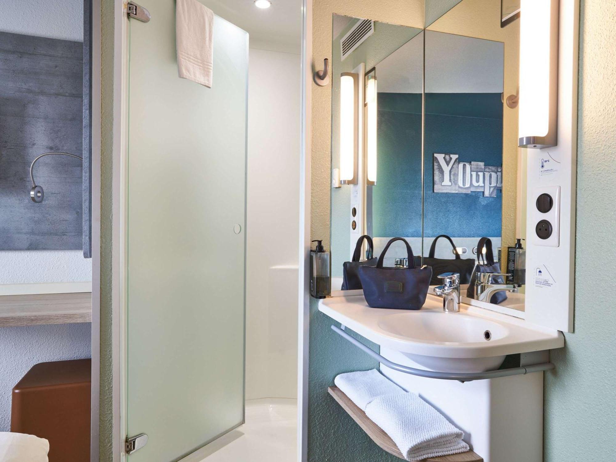 Ibis Budget Bordeaux Centre - Gare Saint Jean Luaran gambar